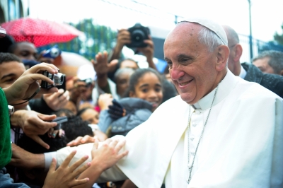 Pope Francis visits the slums of Vargihna, Brazil in 2013. Photo credit:  Wikimedia.org